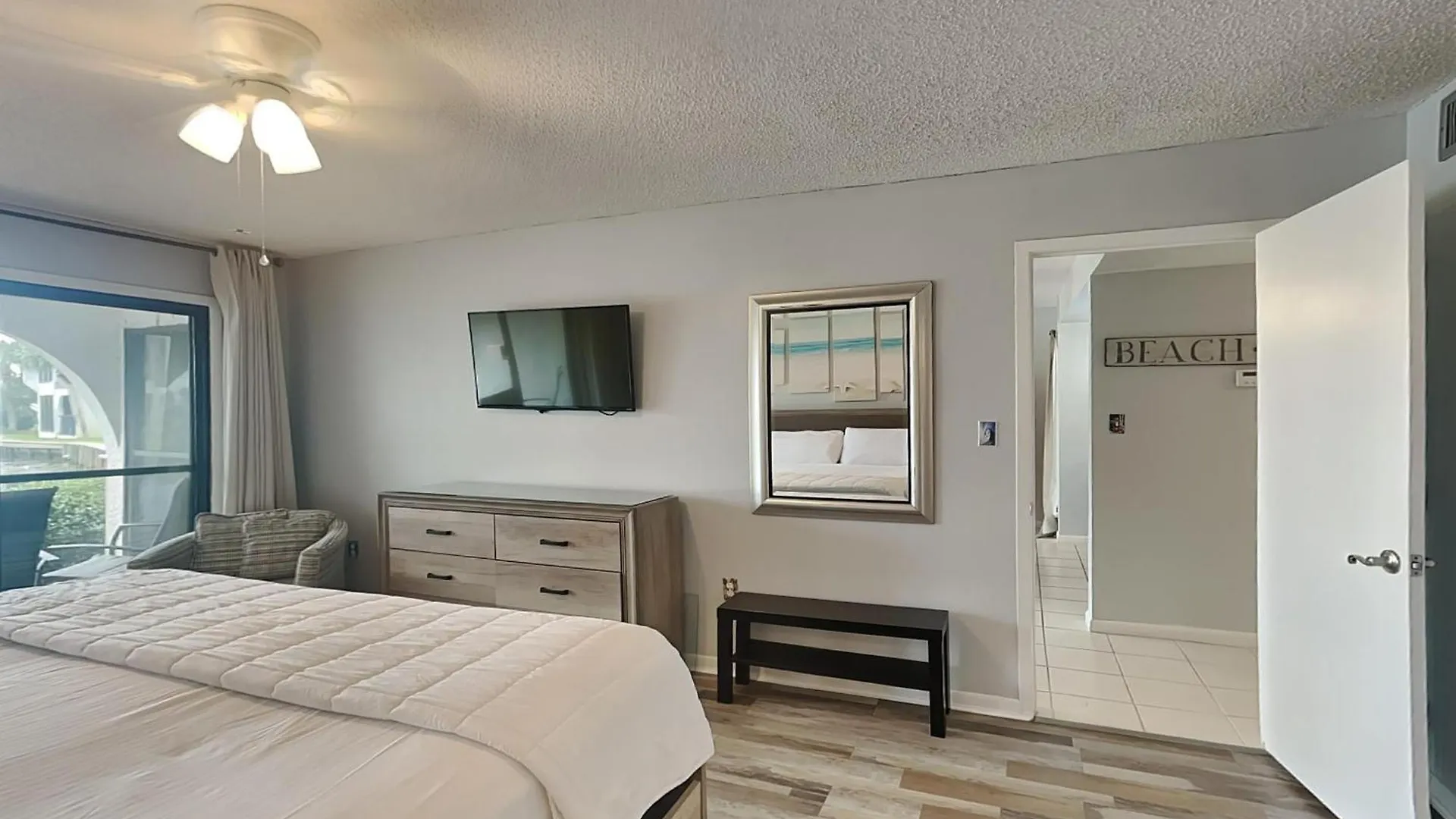 Edgewater Villa 306 Panama City Beach Apartment